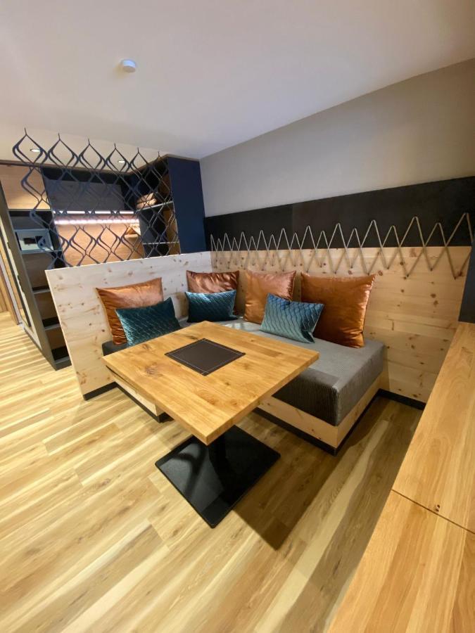 אישגל Hotel Tirol מראה חיצוני תמונה