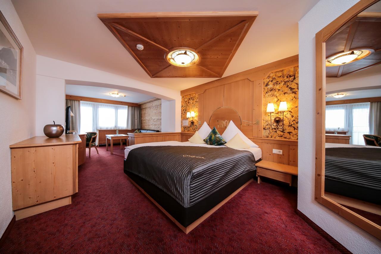 אישגל Hotel Tirol מראה חיצוני תמונה