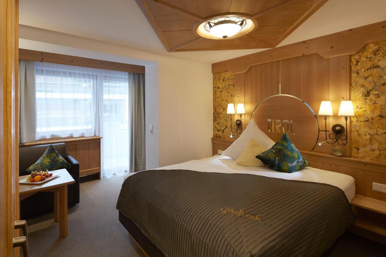 אישגל Hotel Tirol מראה חיצוני תמונה